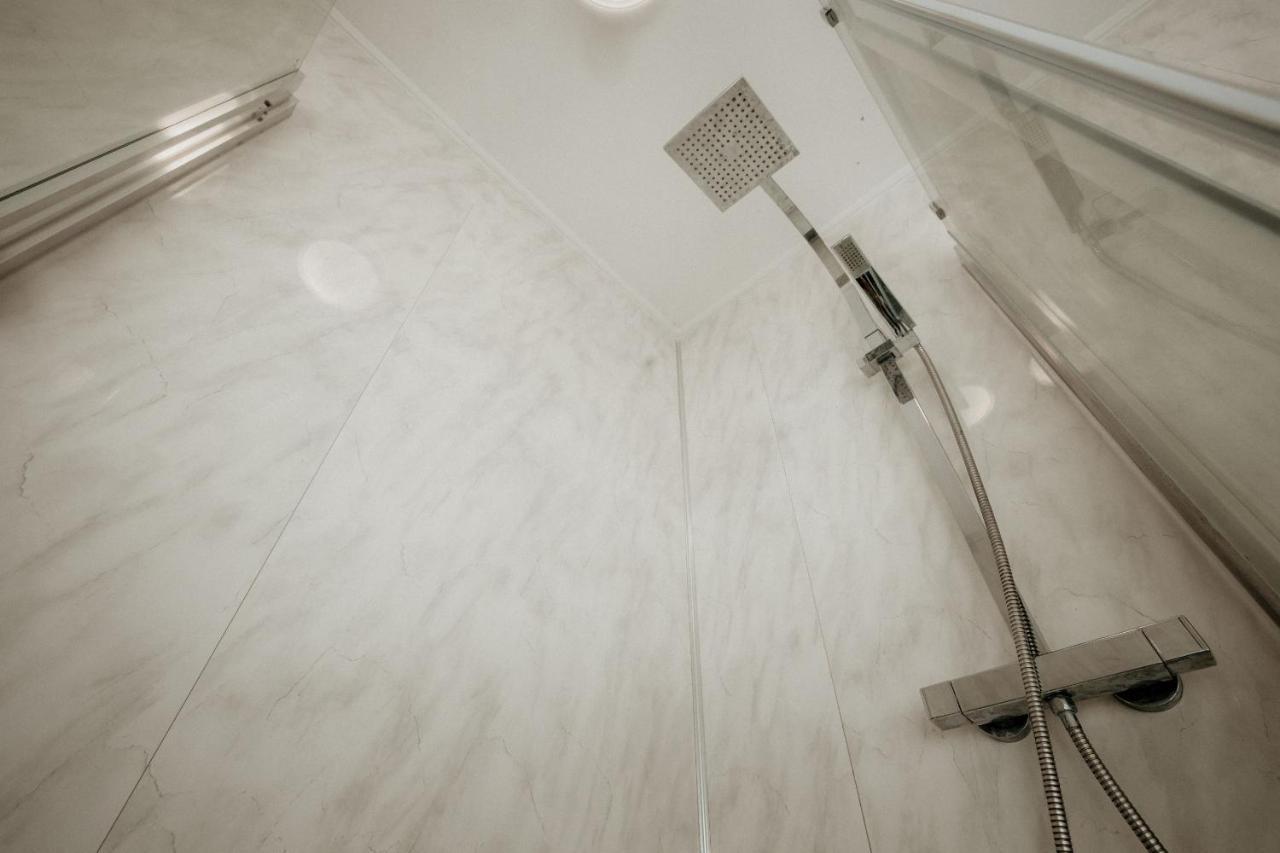 Elthorne Luxury Apartments - أوكسبريدج المظهر الخارجي الصورة